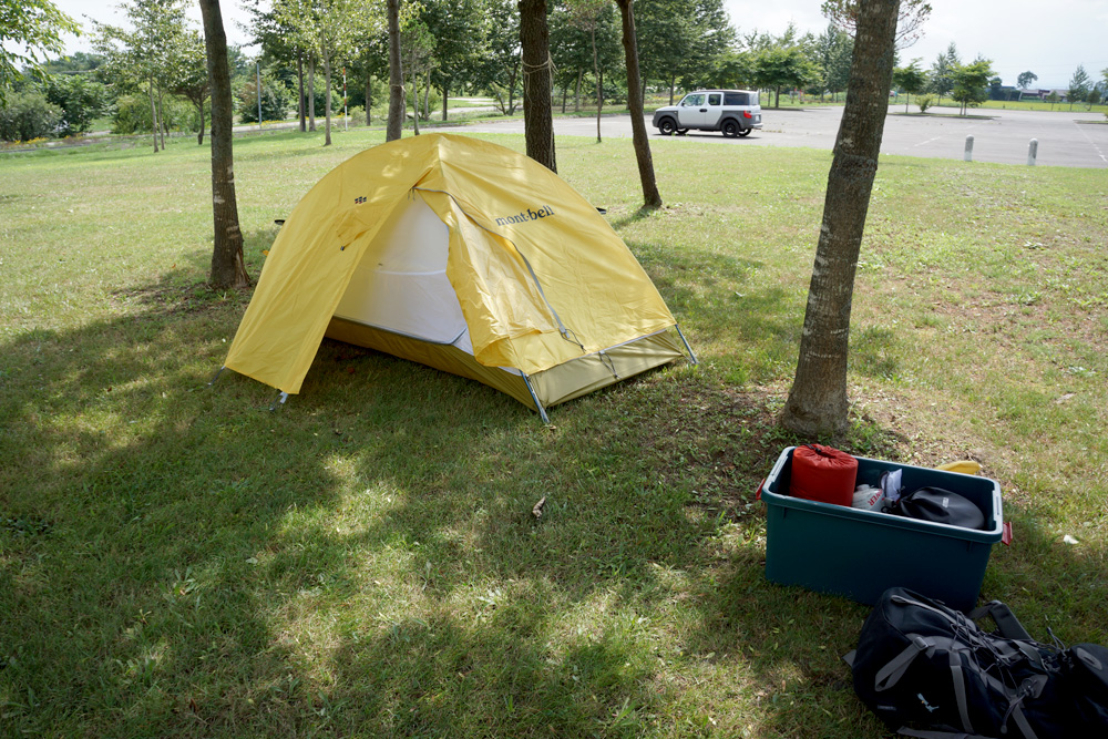 ぷらーっと南幌リバーサイド公園キャンプ場でテントの試し張り
